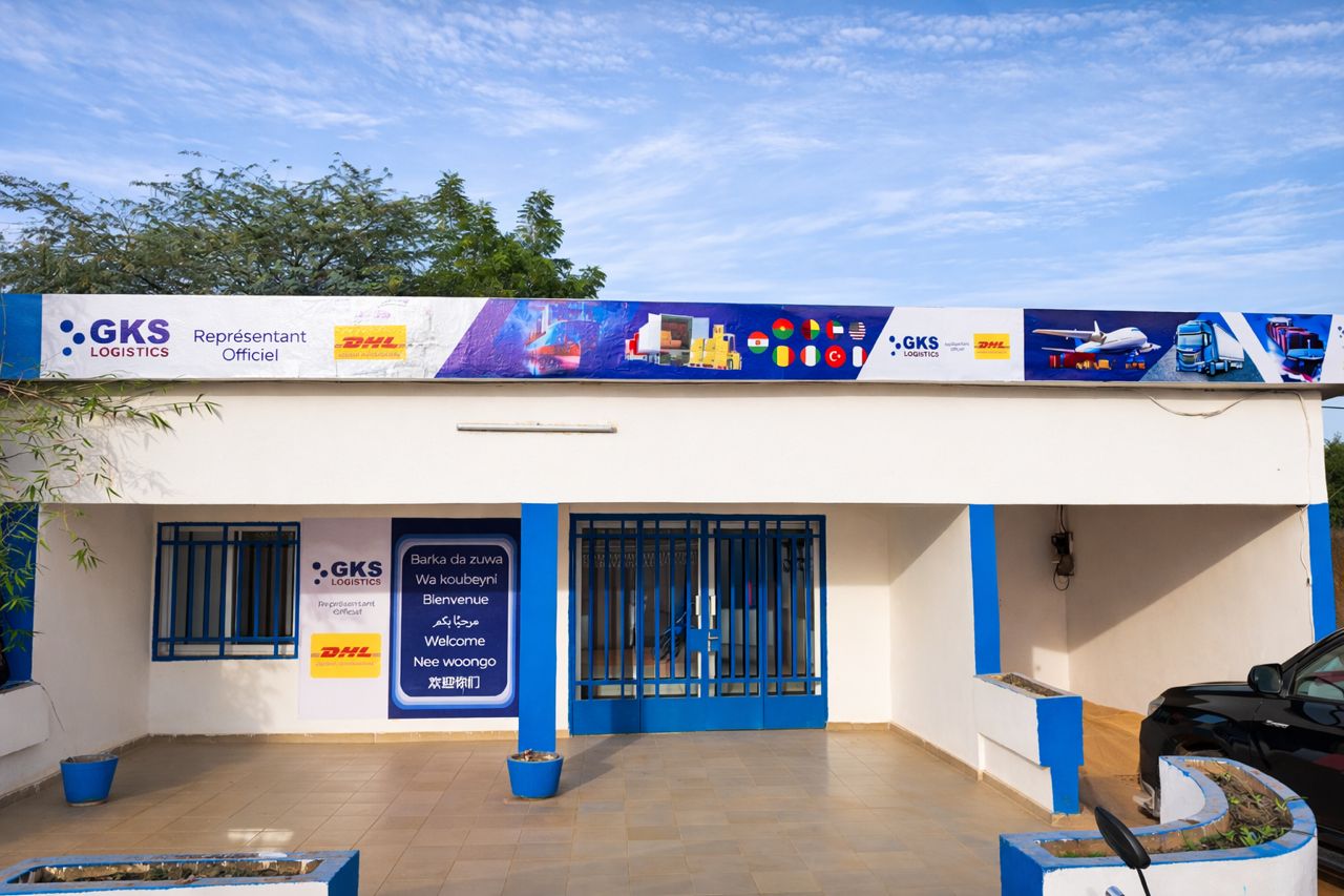 Vue extérieure du bâtiment GKS Logistics Niamey